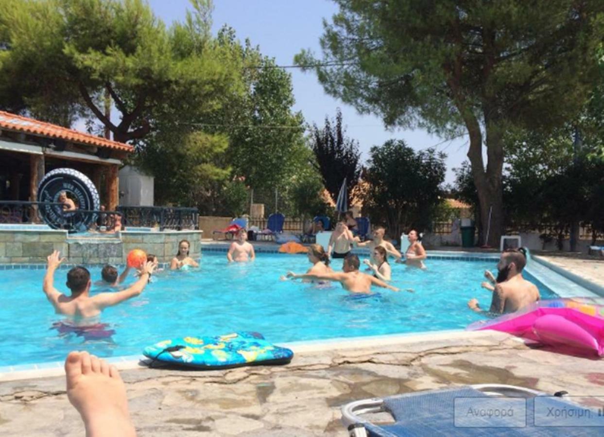 Splash Pool Bar Лаганас Екстер'єр фото